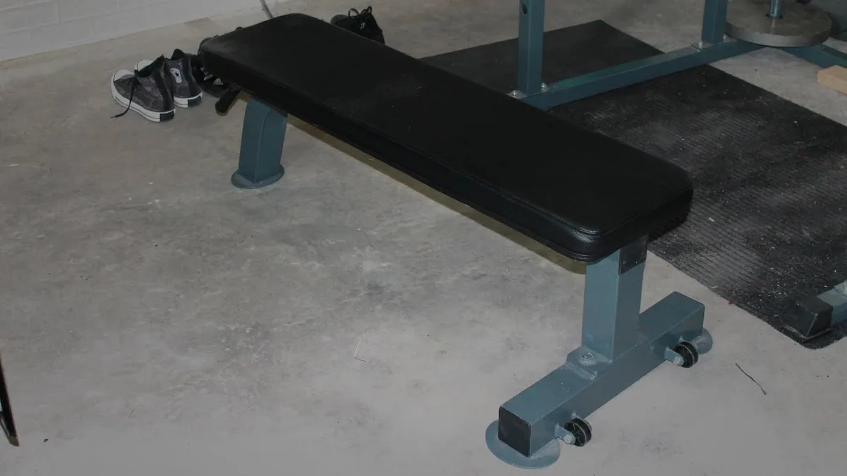 flat weight bench